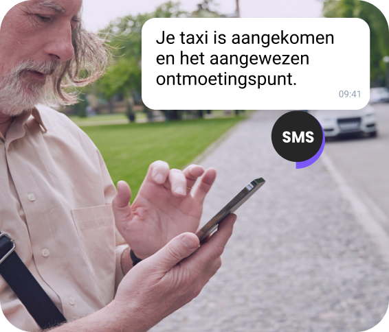 Geautomatiseerde sms-melding van contactpersoon over aankomsttijd en locatie van taxi