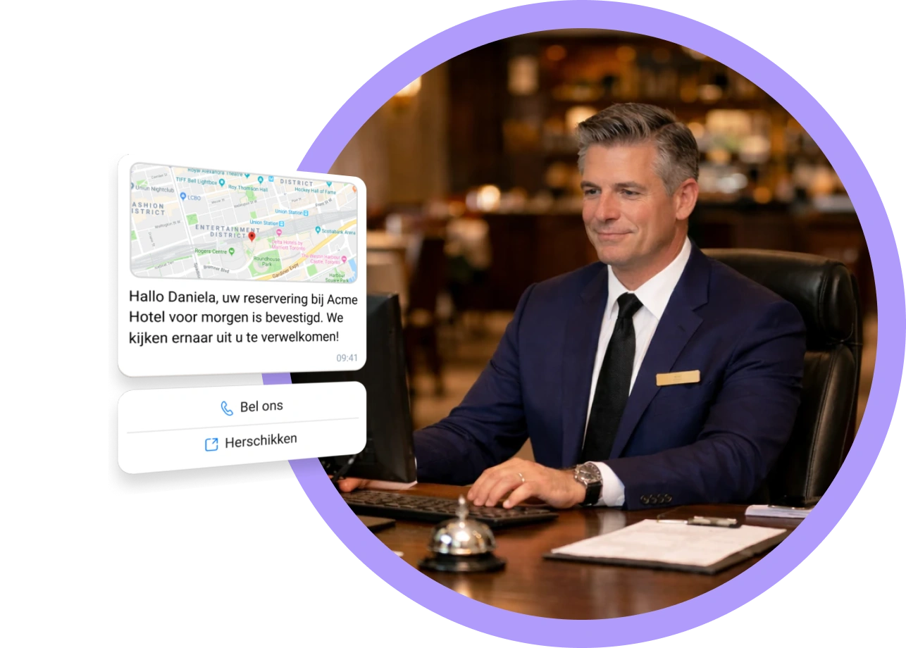 Restaurant- en hotelpersoneel dat reserveringen en berichten van gasten beheert via SMS en WhatsApp op een digitaal platform